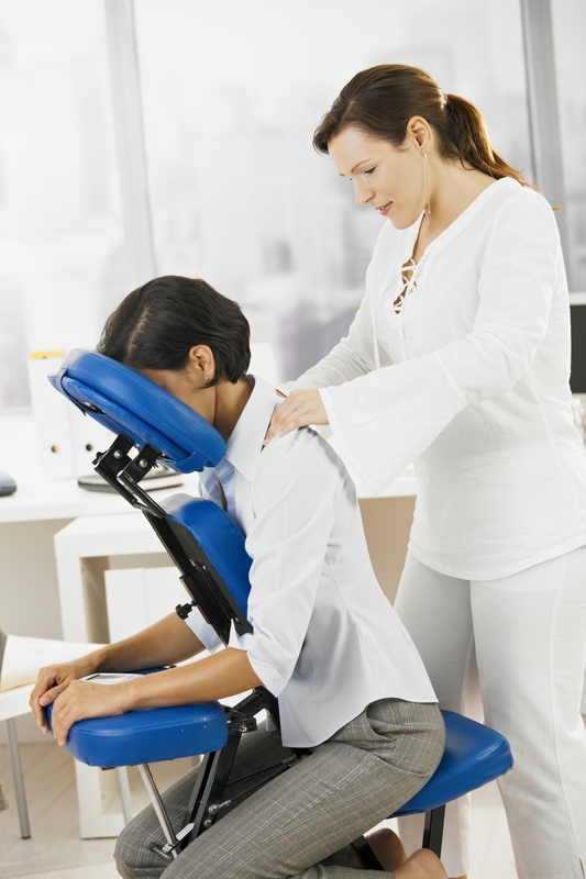 seated acupressure massage